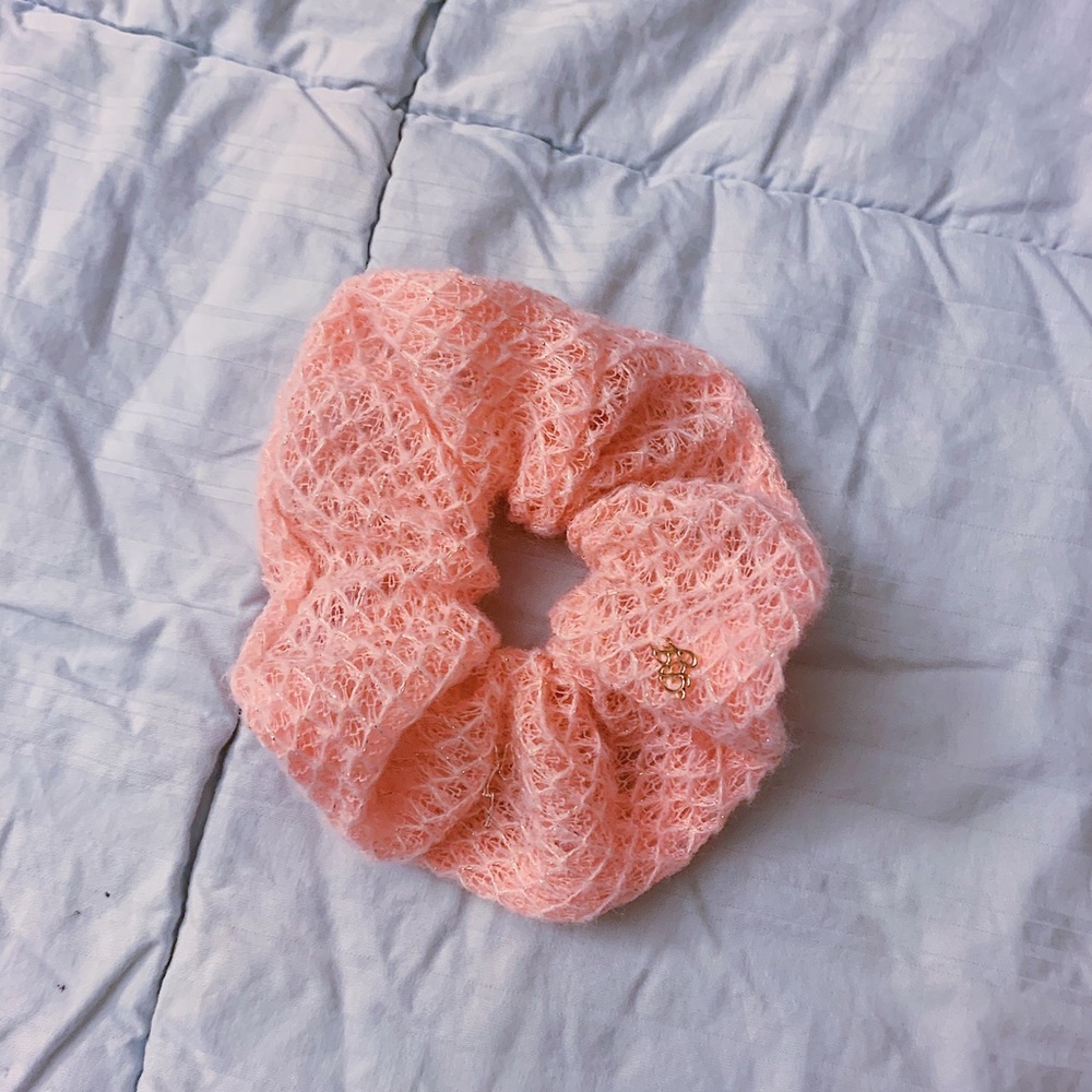 Large Scrunchie Bundle - Picture 4 of 5